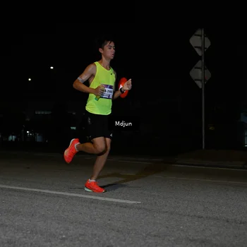 Runner Photo 7433077