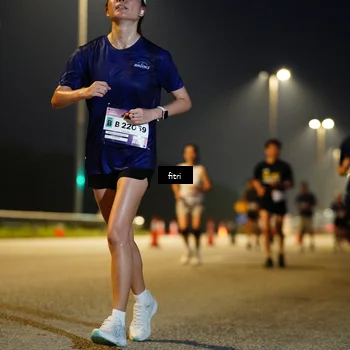 Runner Photo 7433079