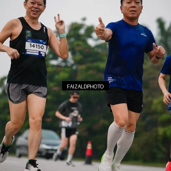 Runner Photo 7433086