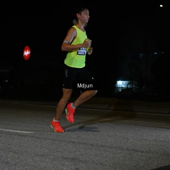 Runner Photo 7433094