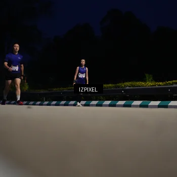 Runner Photo 7433096