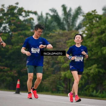 Runner Photo 7433102