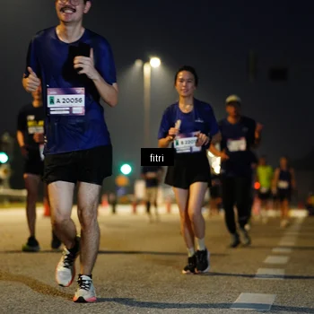 Runner Photo 7433136