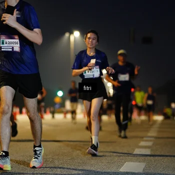 Runner Photo 7433139