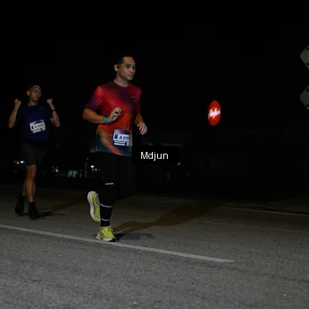 Runner Photo 7433147