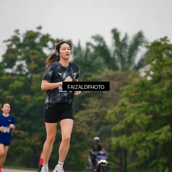 Runner Photo 7433153