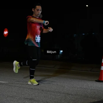 Runner Photo 7433164