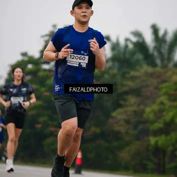Runner Photo 7433168