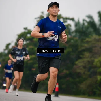 Runner Photo 7433179