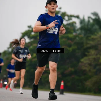 Runner Photo 7433183