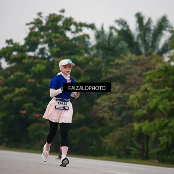 Runner Photo 7433191