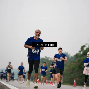 Runner Photo 7433231