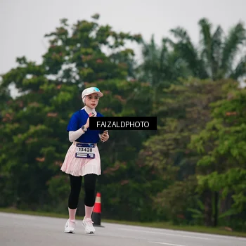 Runner Photo 7433252