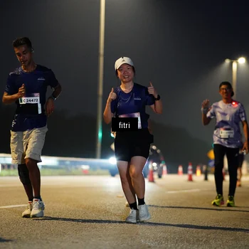 Runner Photo 7433273