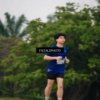 Runner Photo 7433282