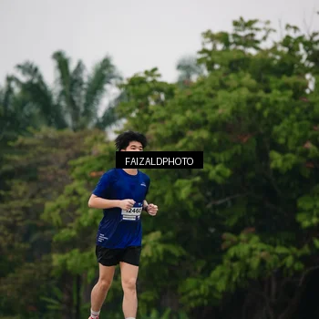 Runner Photo 7433300