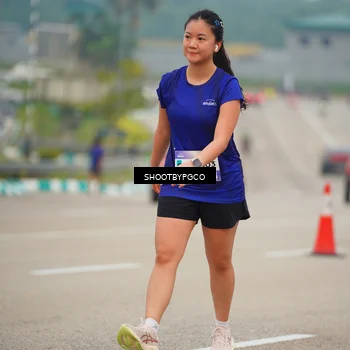 Runner Photo 7433302