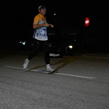 Runner Photo 7433320