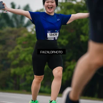Runner Photo 7433348