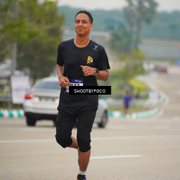 Runner Photo 7433360