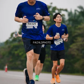 Runner Photo 7433362