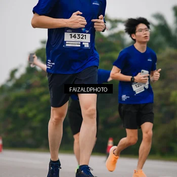 Runner Photo 7433405