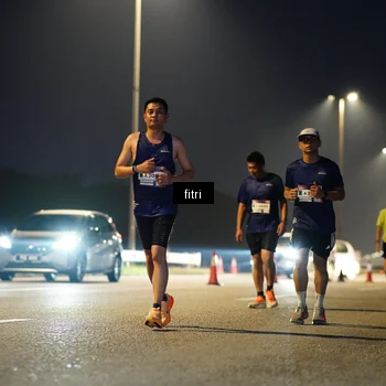 Runner Photo 7433436