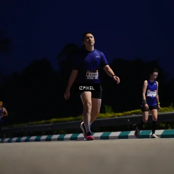 Runner Photo 7433460