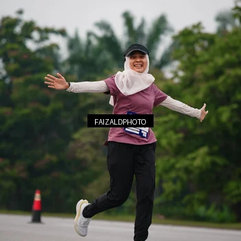 Runner Photo 7433463