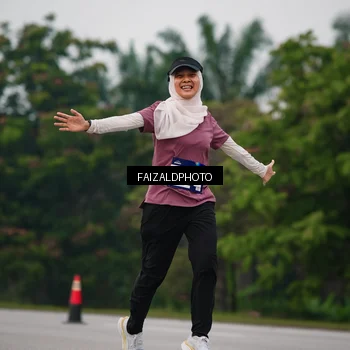 Runner Photo 7433475