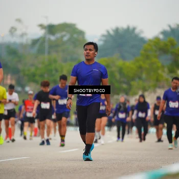 Runner Photo 7433524