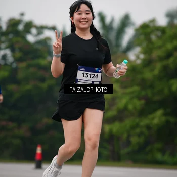 Runner Photo 7433535