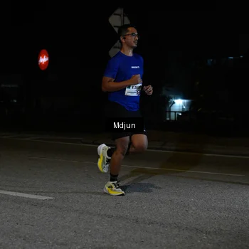 Runner Photo 7433544