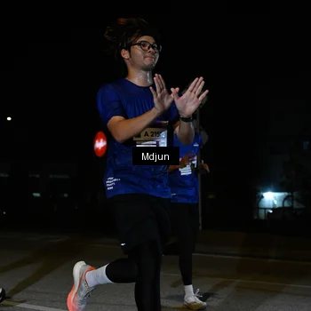 Runner Photo 7433546