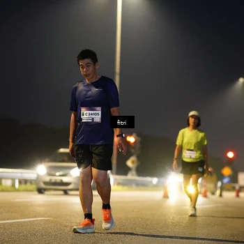 Runner Photo 7433551