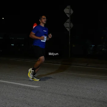 Runner Photo 7433555