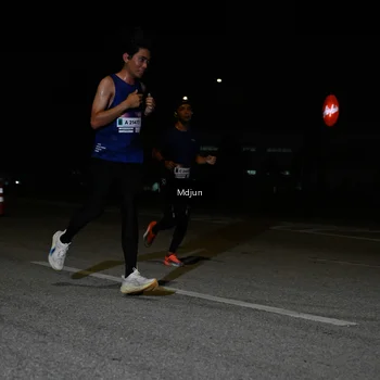 Runner Photo 7433565
