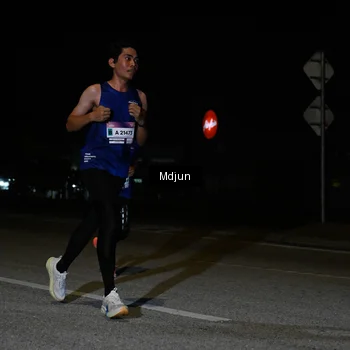 Runner Photo 7433569
