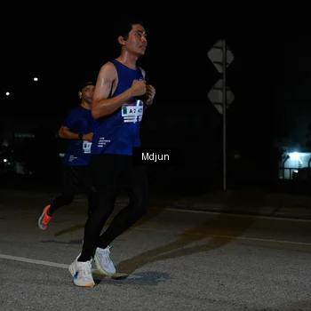 Runner Photo 7433580
