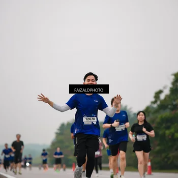 Runner Photo 7433587
