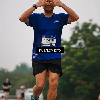Runner Photo 7433598
