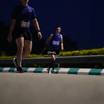 Runner Photo 7433603