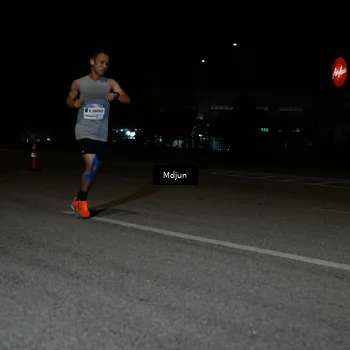 Runner Photo 7433610