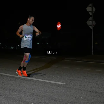 Runner Photo 7433629