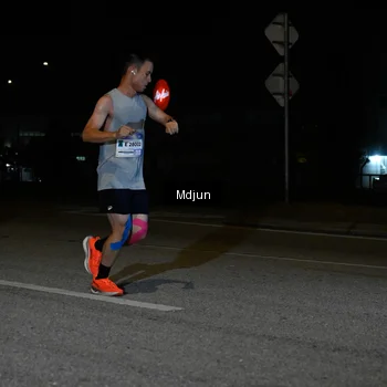 Runner Photo 7433636