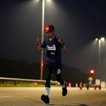 Runner Photo 7433695