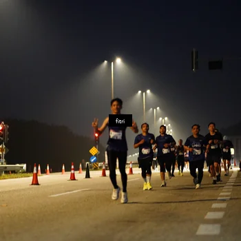 Runner Photo 7433697
