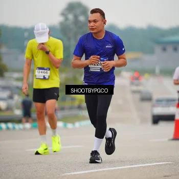 Runner Photo 7433700
