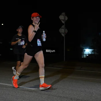 Runner Photo 7433705