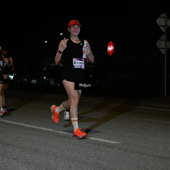 Runner Photo 7433706